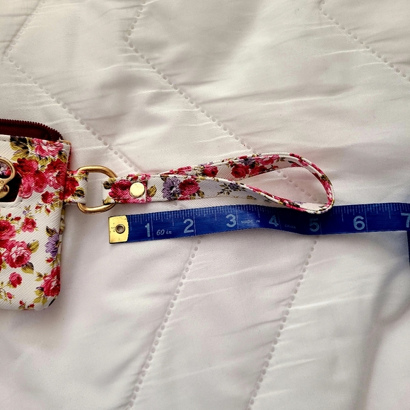 👀50% OFF👛 NWOT 💐 GORGEOUS Orange brand floral wristlet - Picture 9 of 9